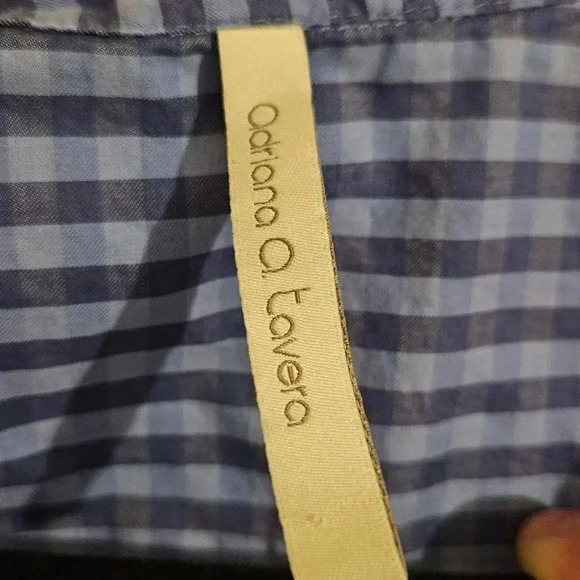 Adriana Tavera Ruffled Cold Shoulder Blouse - Picture 3 of 4